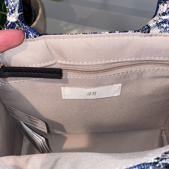 H&M Jacquard Purse - Picture 2 of 3